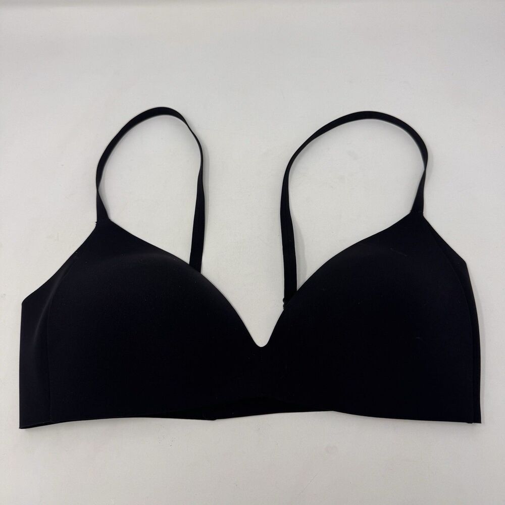 Lululemon Take Shape Bra Womens 34C Black Adjustable 3 Hooks Athleisure